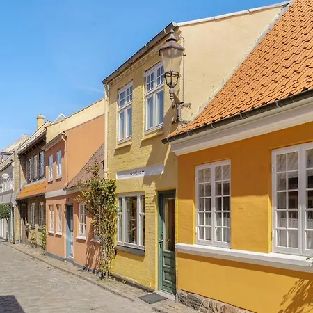 Laust - 250m From The Sea By Interhome *