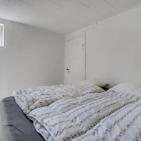 Feriehus Laust - 250m From The Sea By Interhome *