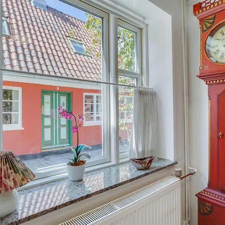 Laust - 250m From The Sea By Interhome Feriehus